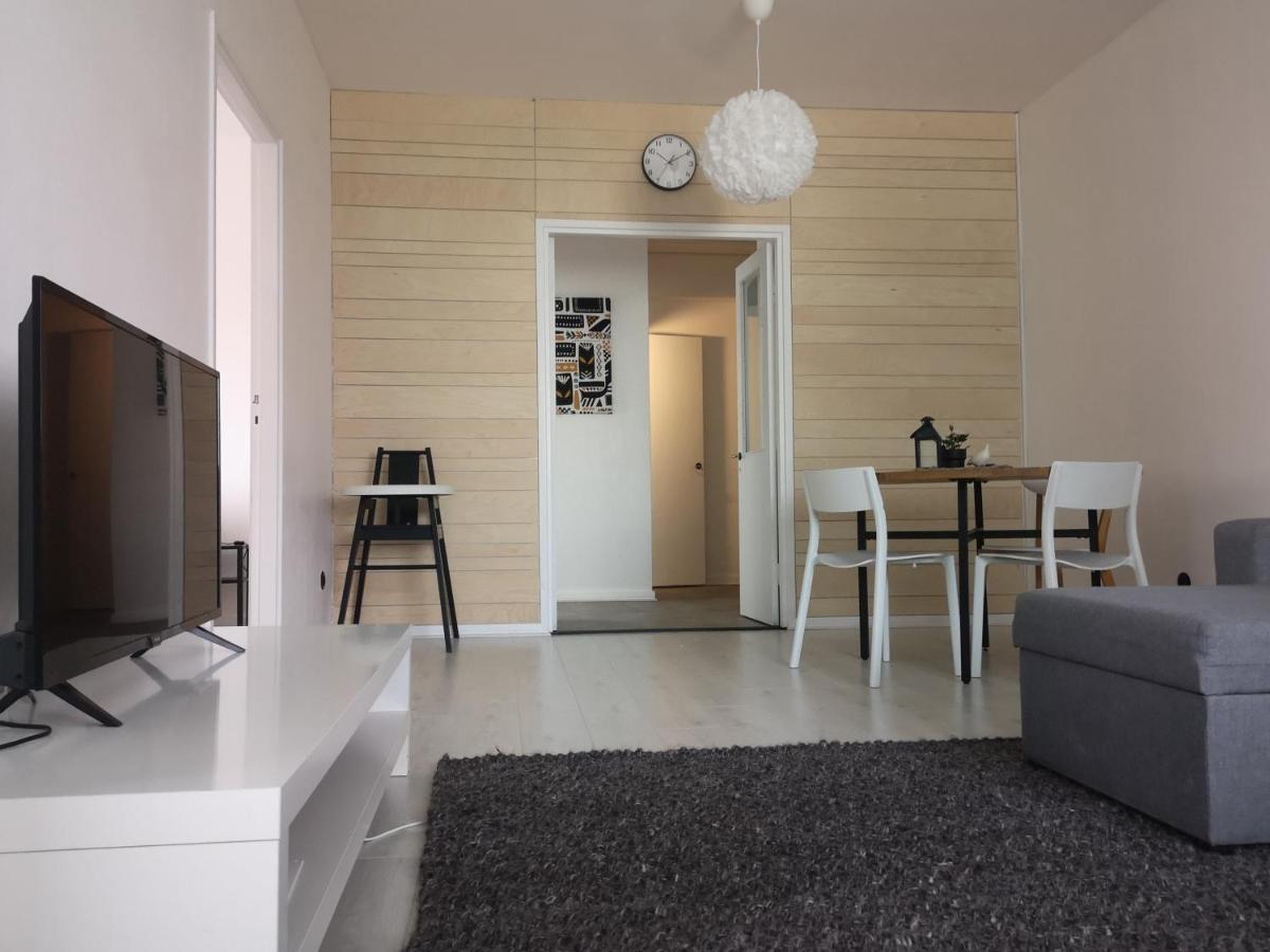 Quality Apartments In City Center โรวานิเอมิ ภายนอก รูปภาพ